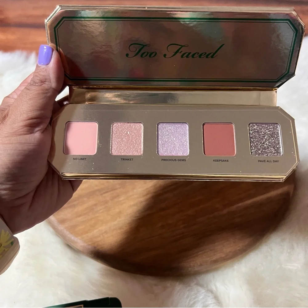 Too Faced Precious Gems Limited Edition Eye Shadow Palette NWT
